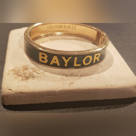 Baylor University Green and gold clasp hinge bangle Emerson Street Clothing Co - Picture 7 of 16